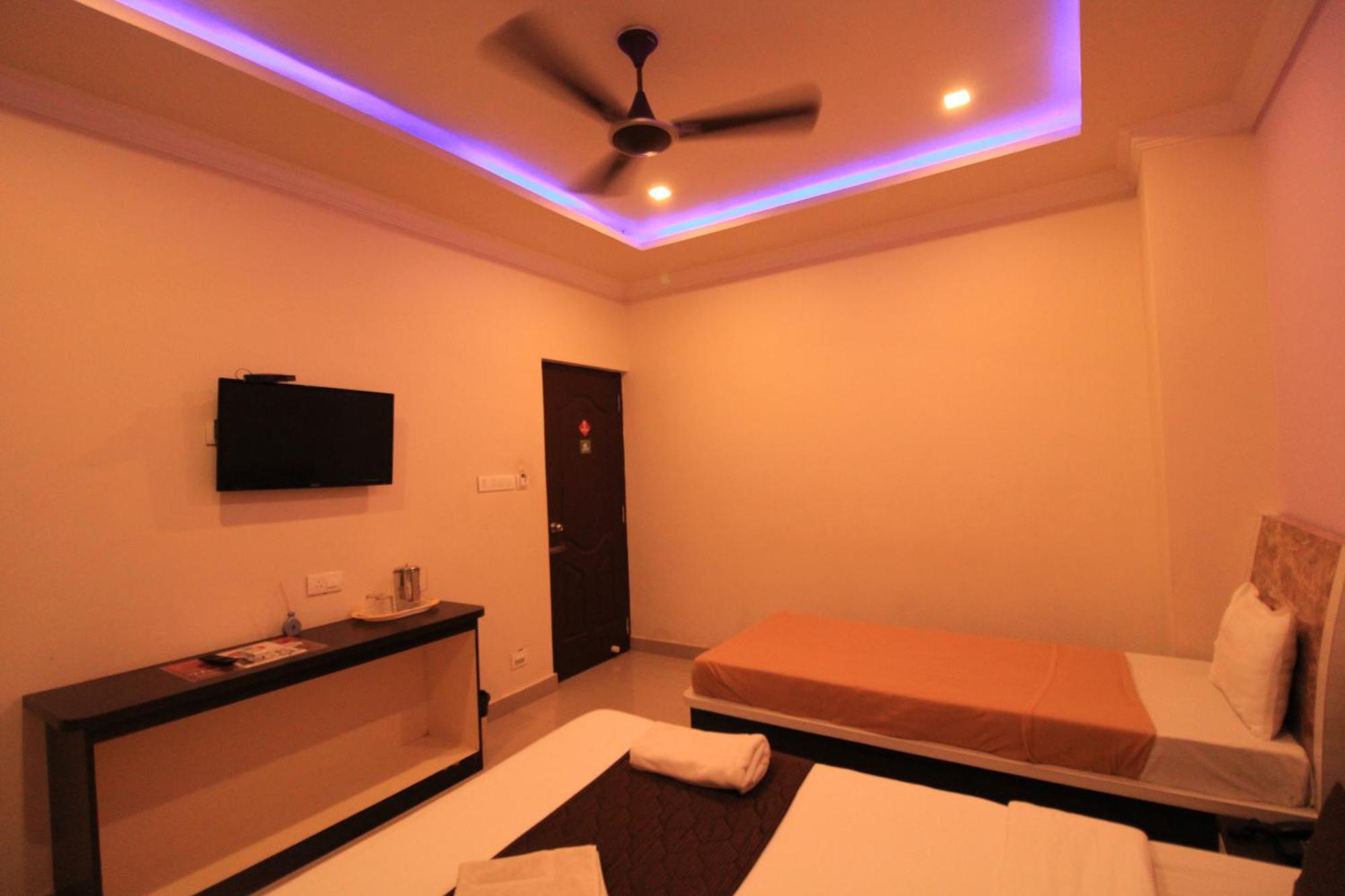 Bouvana Residency Pondicherry Exterior photo